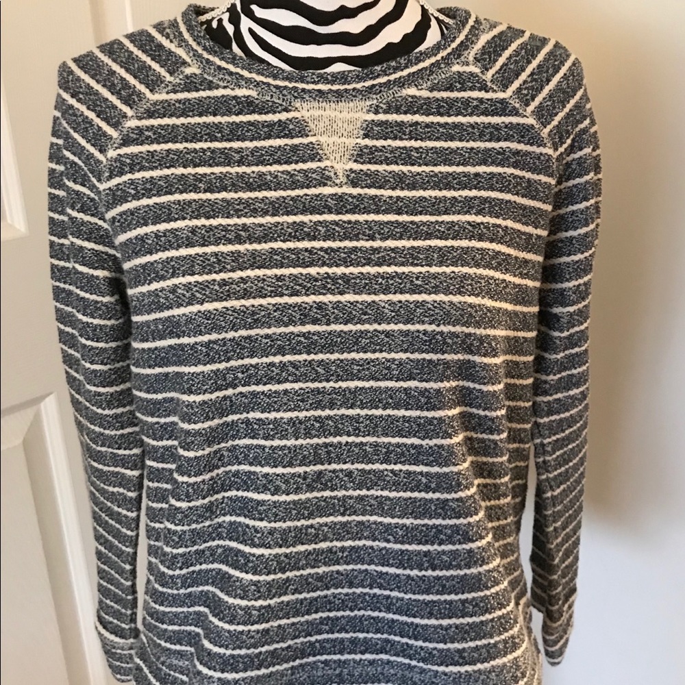 Lou & Grey Sweatshirt